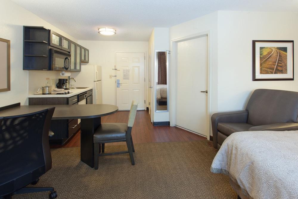 Sonesta Simply Suites Dallas Richardson Екстериор снимка